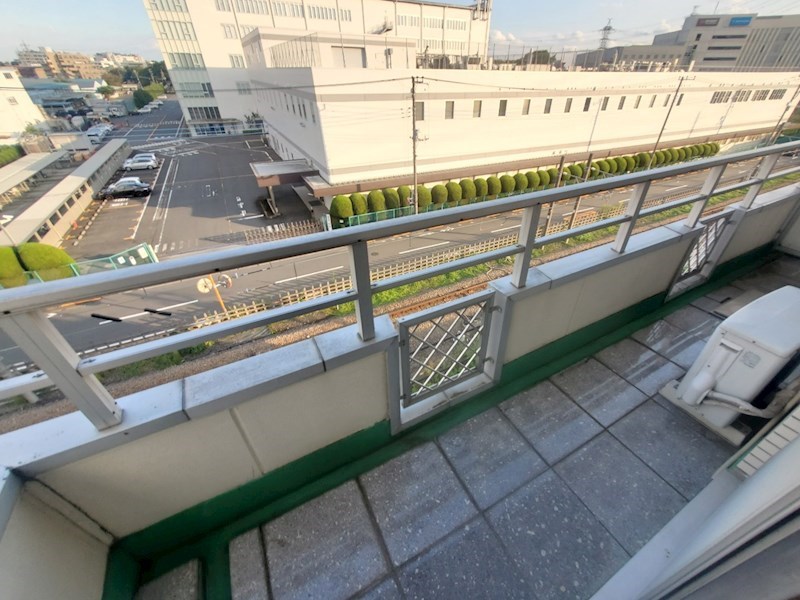 北八マンション ベランダ
