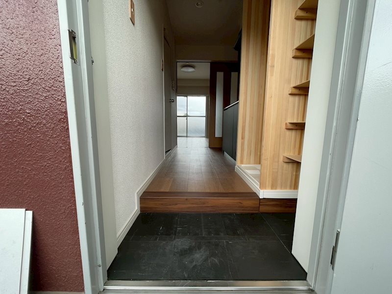 ニューハイム井上 玄関