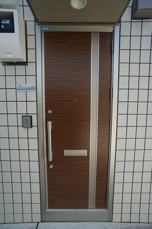 アルブル 玄関
