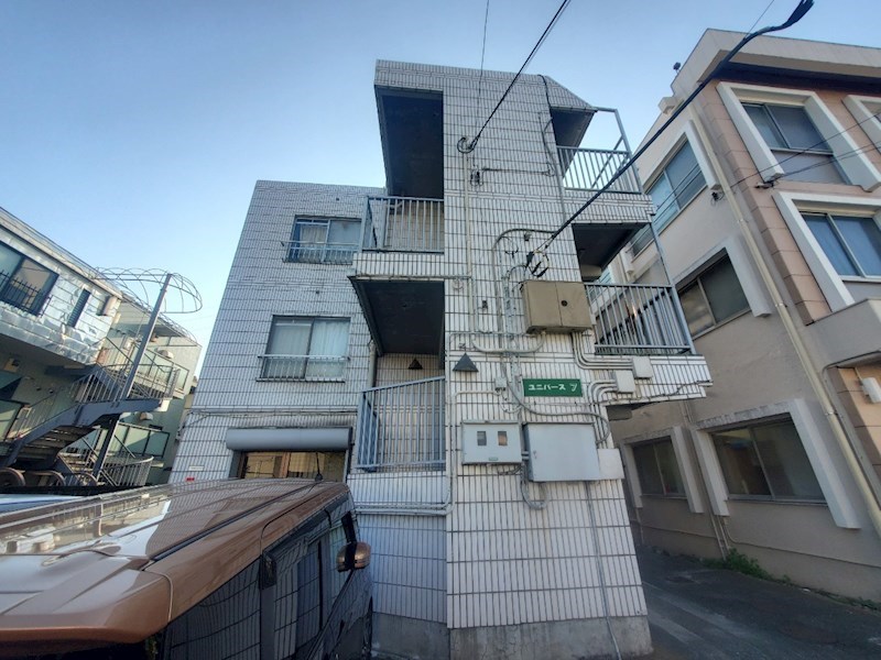 ユニバース７ 305号室 外観