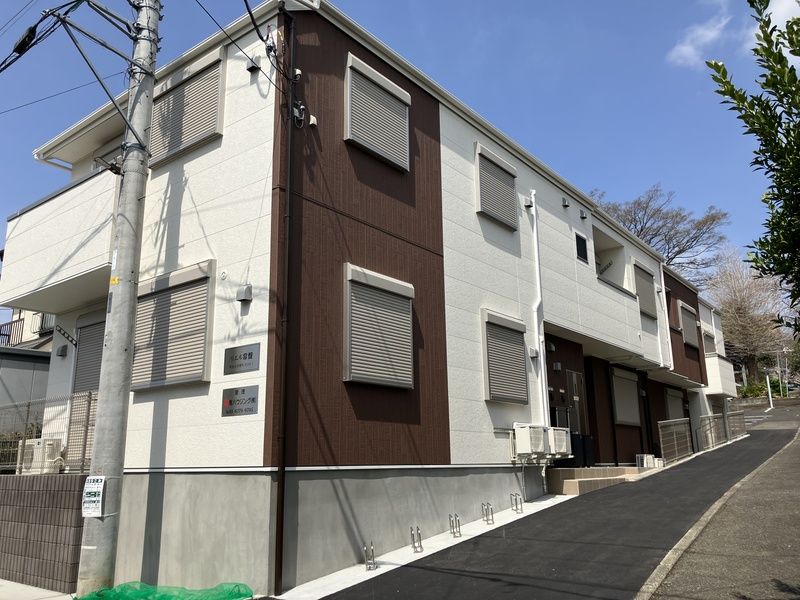 リエル常盤  202号室 外観