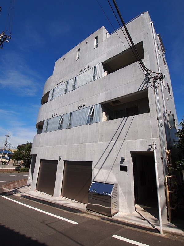 ヒルクレスト 301号室 外観