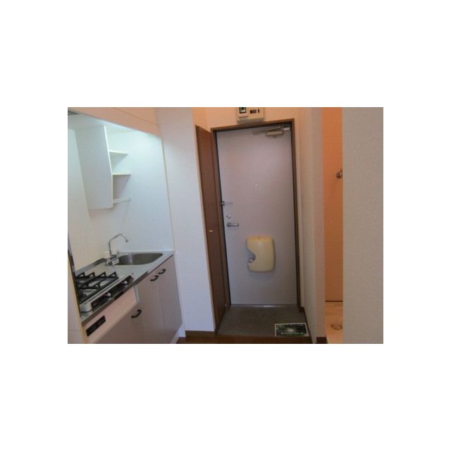 アンプルール ブワ 相模原 玄関
