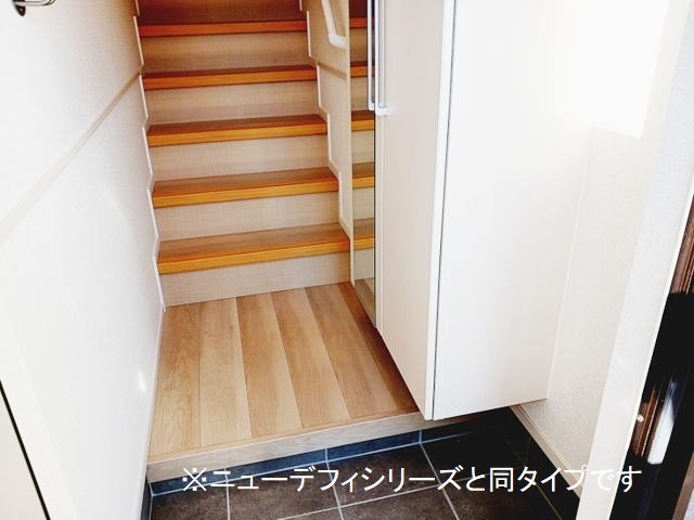 アヴァンセ 玄関