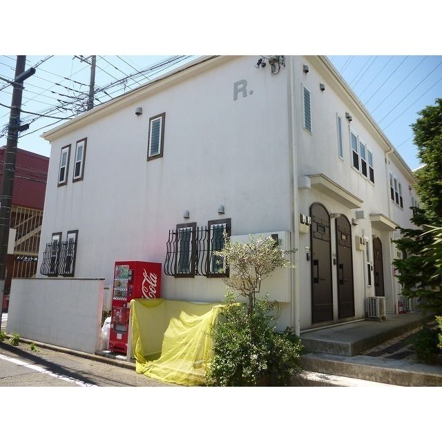 アムール R. その他8