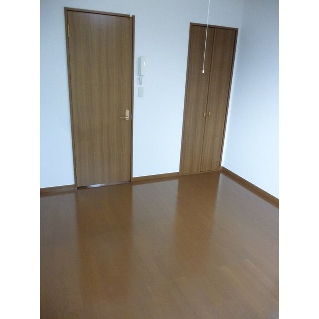 アムール K・T・T・M その他1