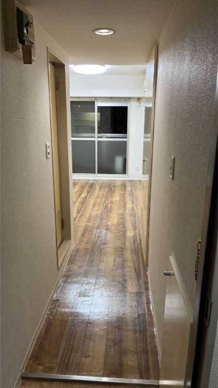 メゾン元横山 玄関