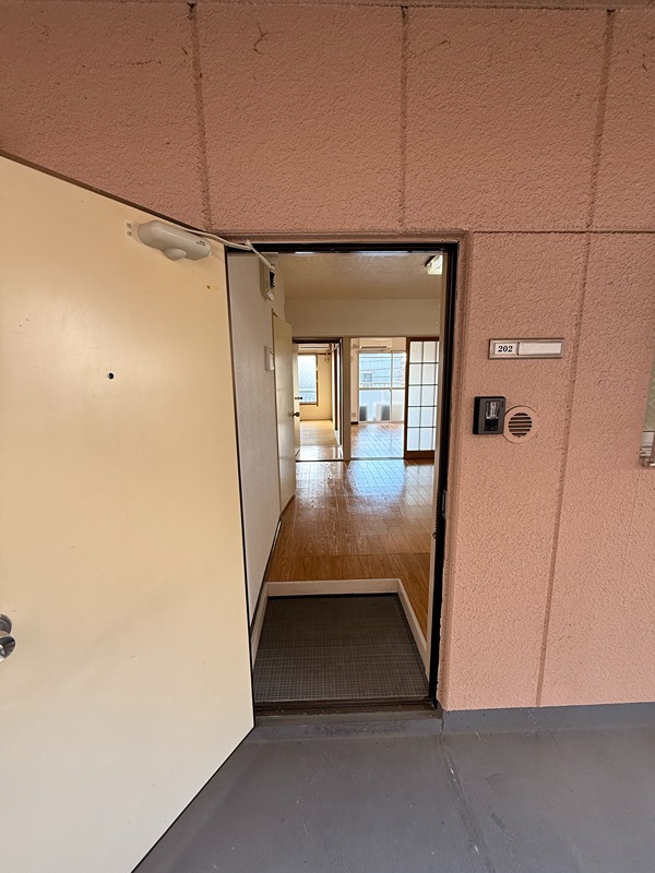 サンハイム橋本 玄関