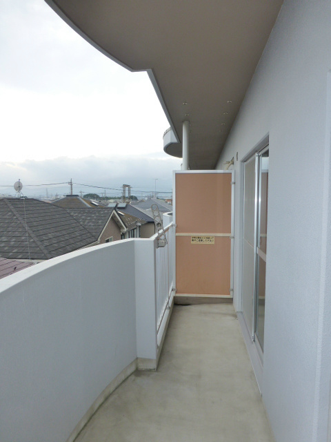 マンションウェーブ  ベランダ