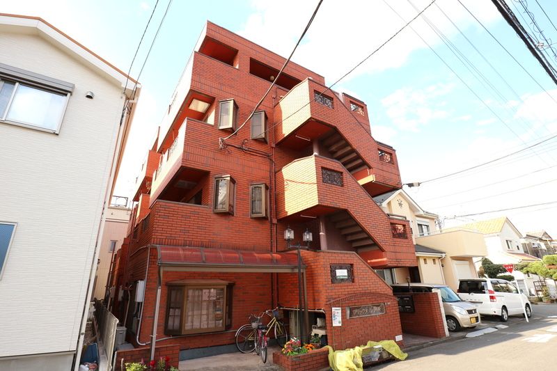スカイヒルズ相模原 302号室 外観