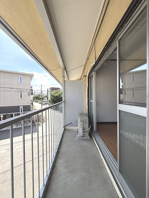 岡本荘 ベランダ