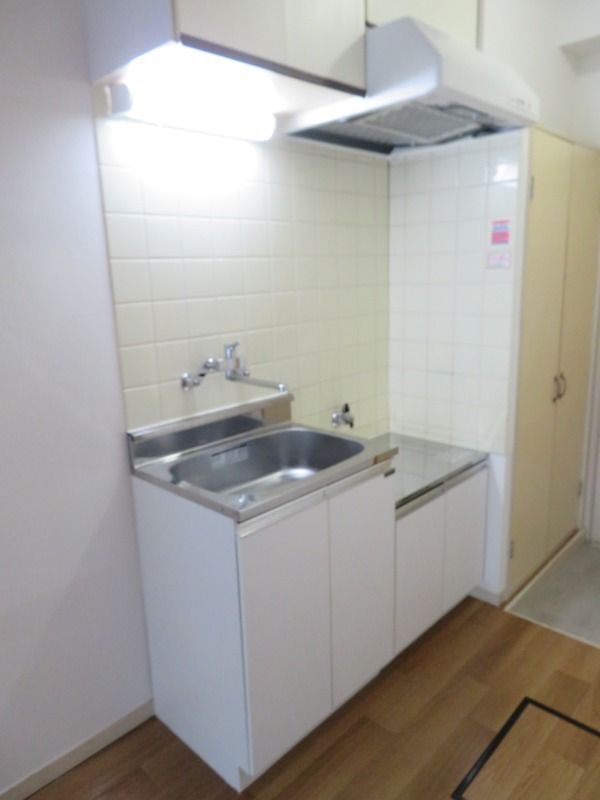 APARTMENT THE TAMA キッチン