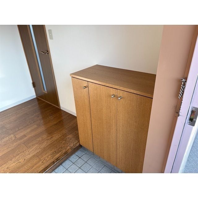 ラレス横山Ⅰ 玄関