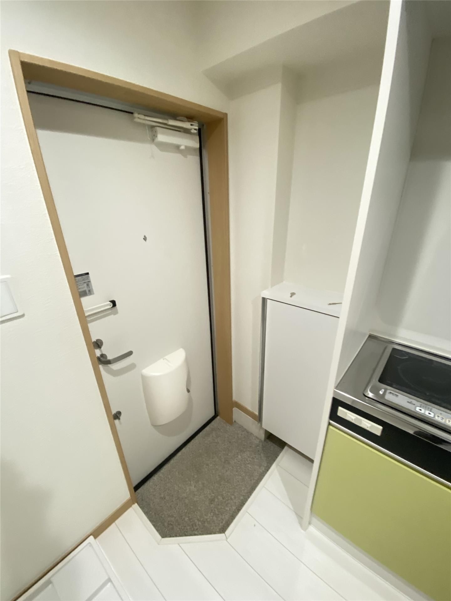 ゼクス橋本 玄関