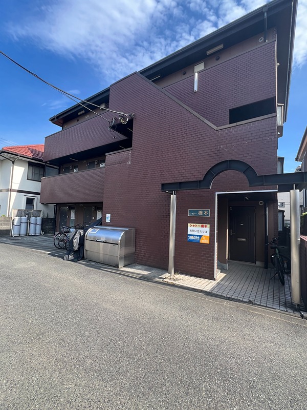 シャトー橋本  305号室 外観