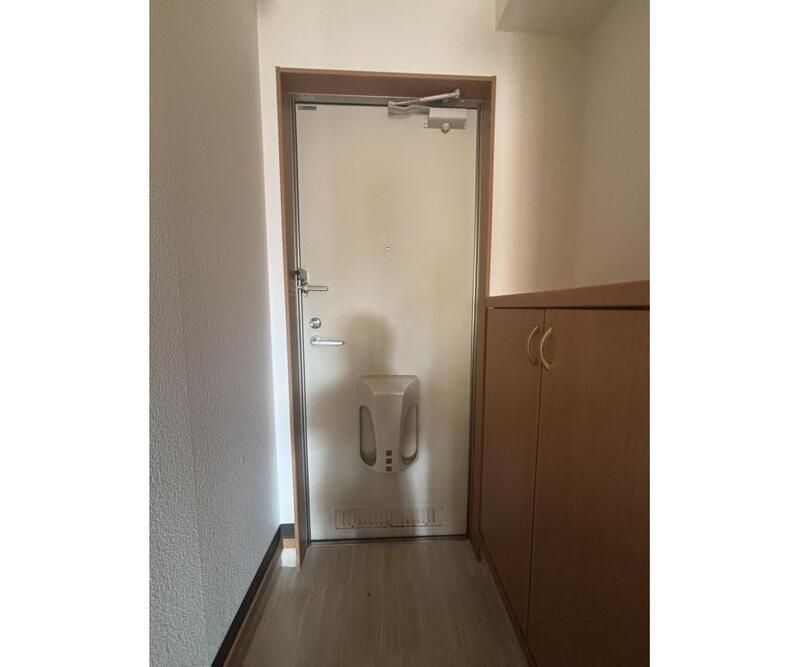Ｃｅｌｓｉｏｎ弐番館 玄関