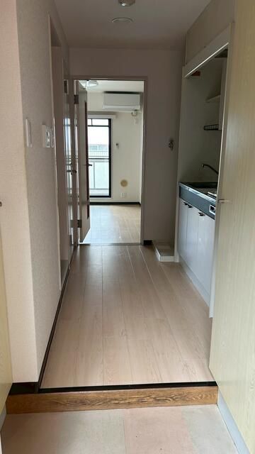 シャルムルミエール 玄関