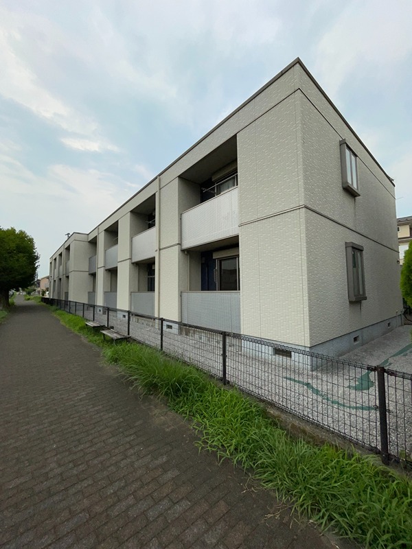 Levee  202号室 外観
