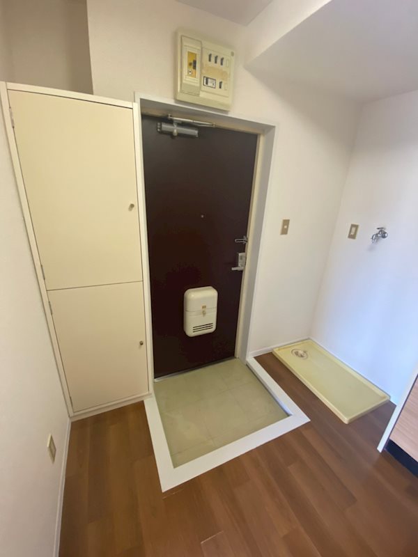 グレース近沢  玄関