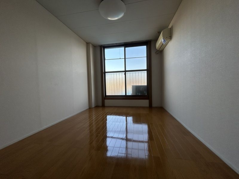 ルミエールタナカ ベッドルーム