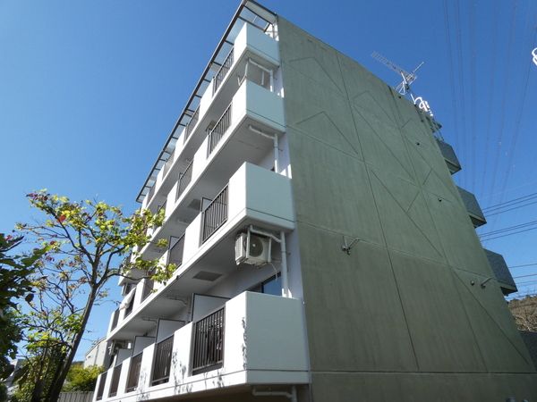 C's 13 SAITOU 102号室 外観