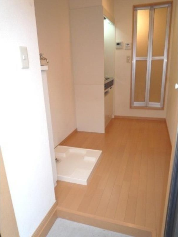 シティハイツ橋本 玄関