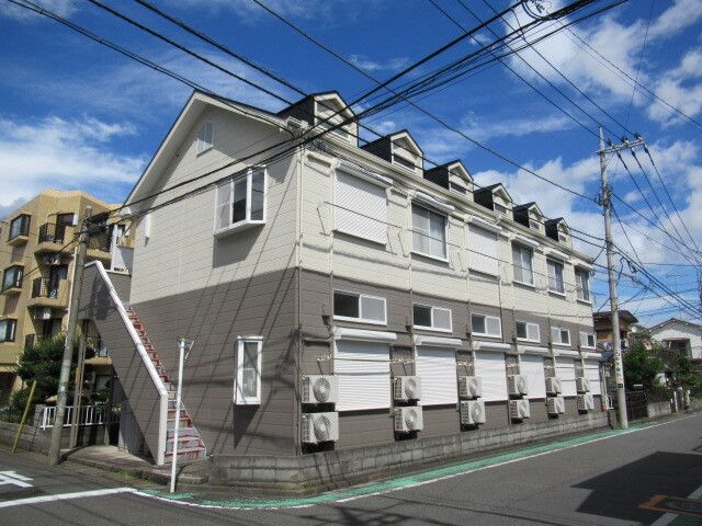 丸尾ハウス 202号室 外観