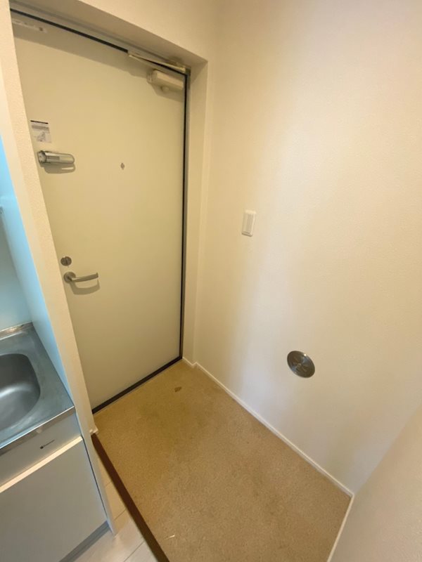 スタツィオーネ  玄関