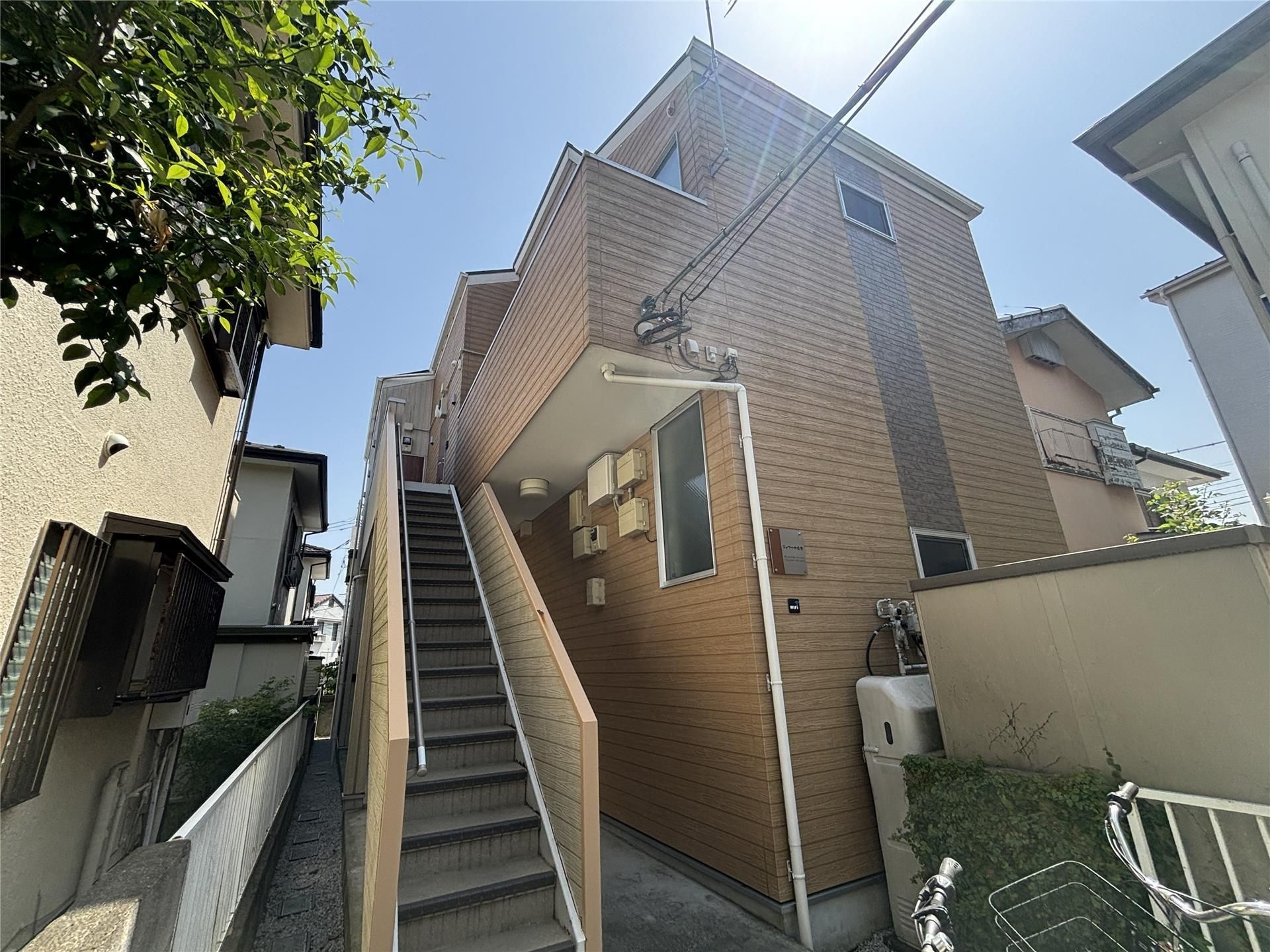 ティファナ橋本 203号室 外観