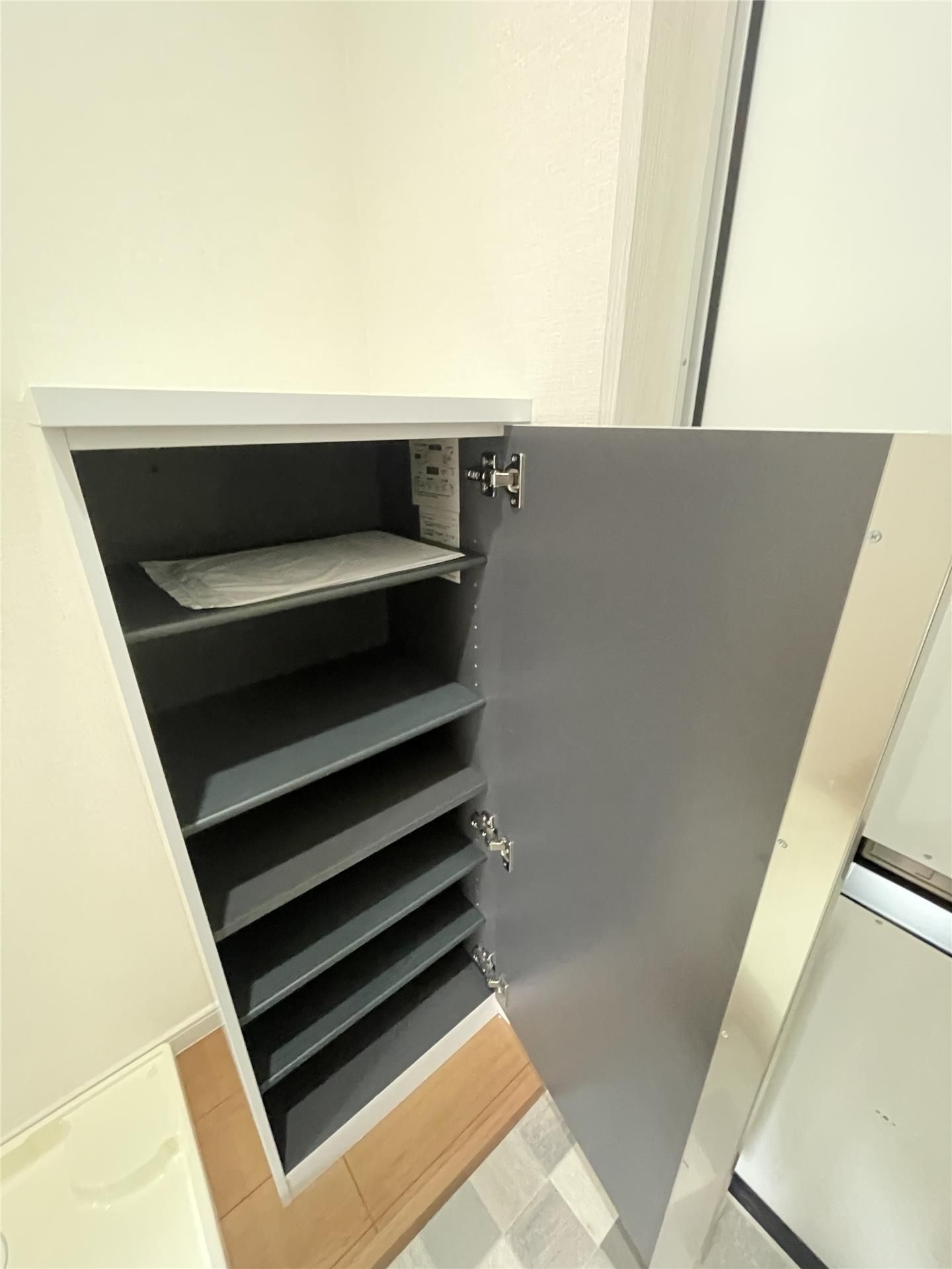 Luana淵野辺 玄関