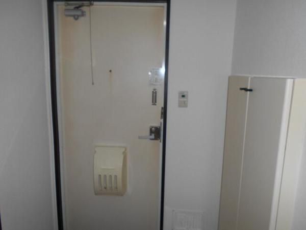 パークハイム多摩 玄関