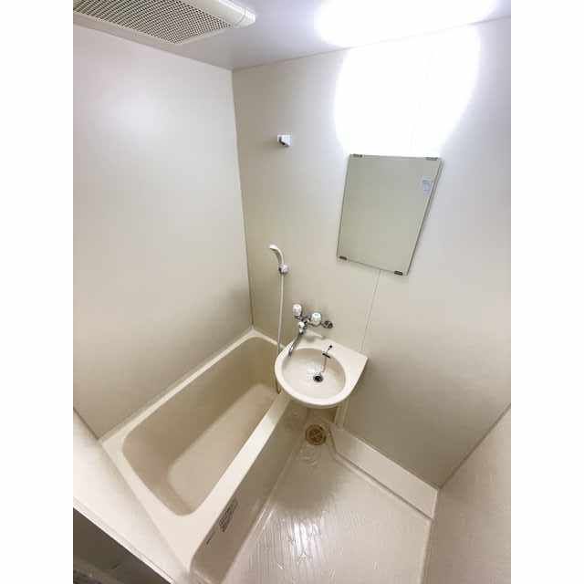 キャッスルヒルズ 風呂画像