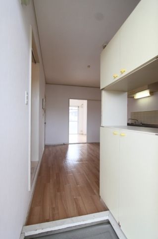 リンナイハイツ 玄関