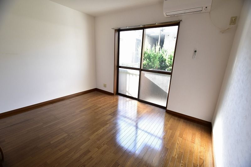 アドニスイースト ベッドルーム