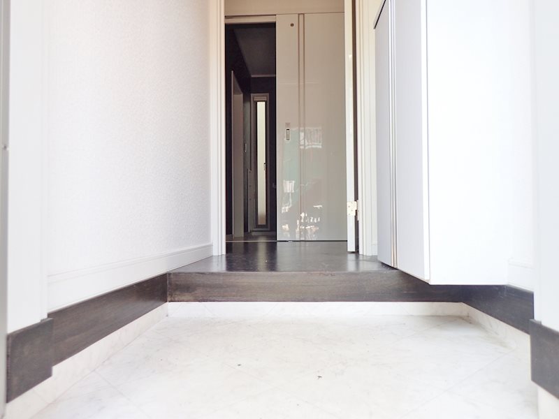 スペランツァ麻溝台 玄関