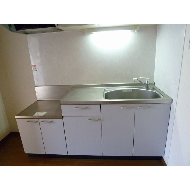 アムール 琴Ⅱ キッチン