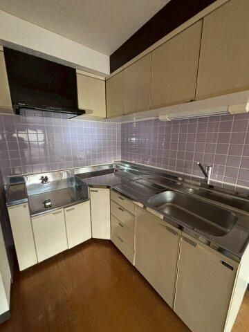 シャルムピエス キッチン