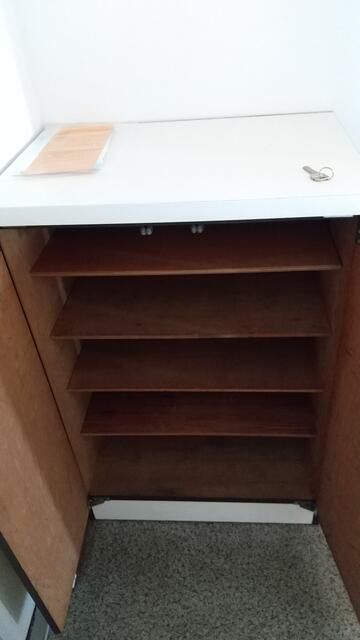 ファミール河本 玄関