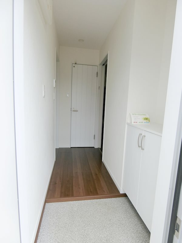 フィオーレ 玄関