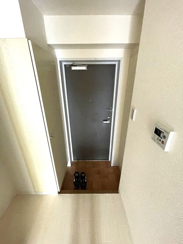 シャルムルミエール 玄関