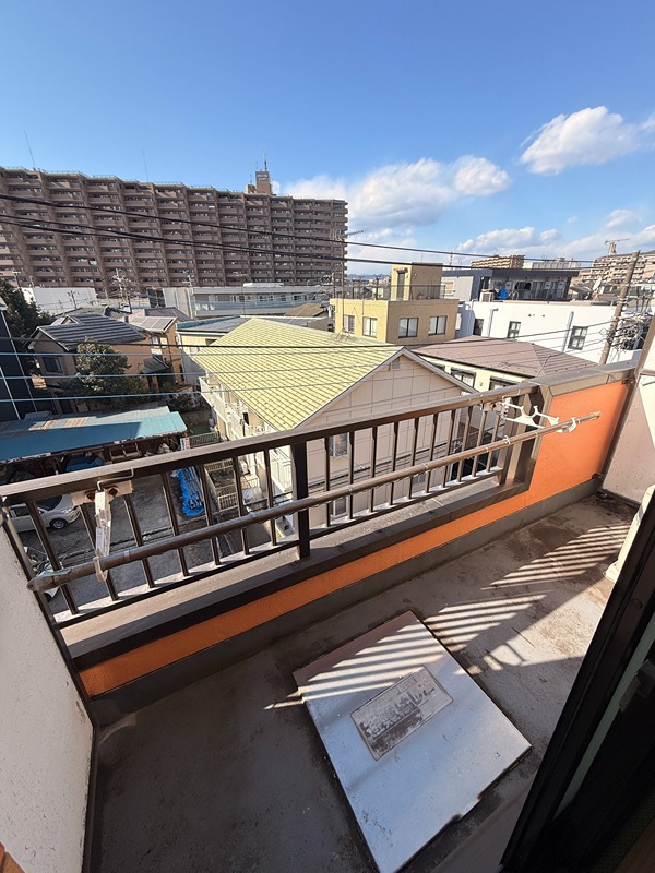山寺ビル  ベランダ