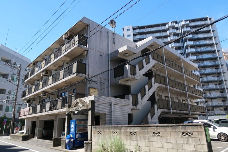 ベルハイツ３　 407号室 外観