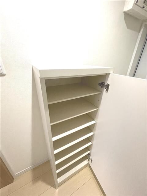 サンレジデンス東中野 玄関