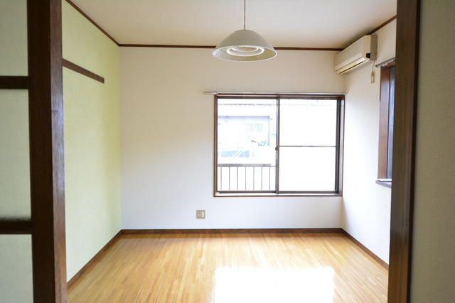 ロードサイドコスモス ベッドルーム