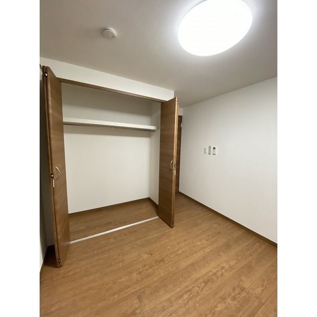 アムール　イソベ その他6