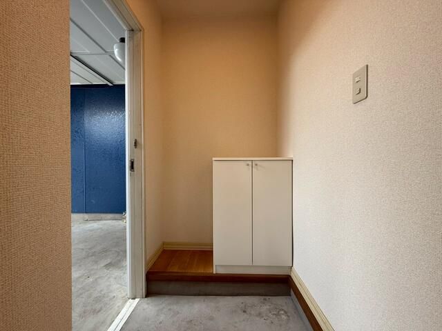 コーポラス東 玄関