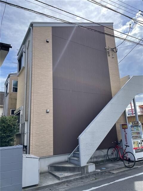 スターウッド共和 102号室 外観