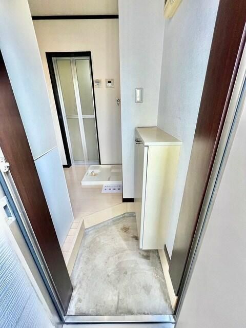 ビラコートK 玄関