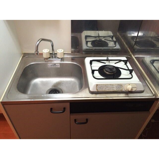 プレジールエイト・ガロン キッチン