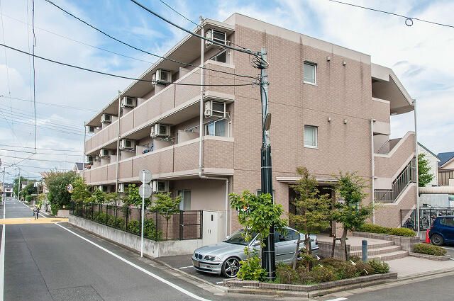 ヌヴェルハイツ １階部分号室 外観